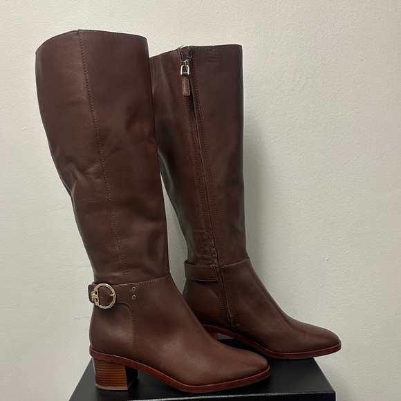 TORY BURCH SOFIA 50MM TALLBOOT (WOMEN)  2 INCH HEEL. VERY COMFORTABLE,  SIZE : 6 - Picture 5 of 12